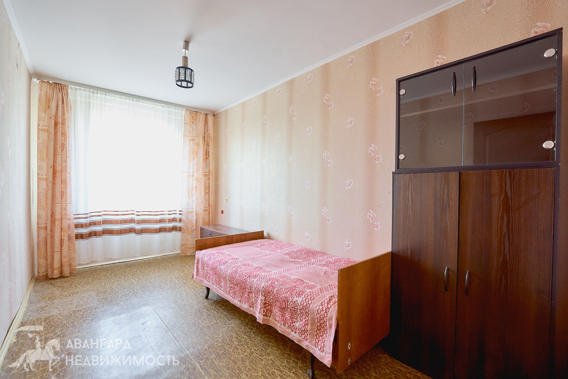  48.53м.кв., комнат 2, Минск (ул. Нестерова, 82)